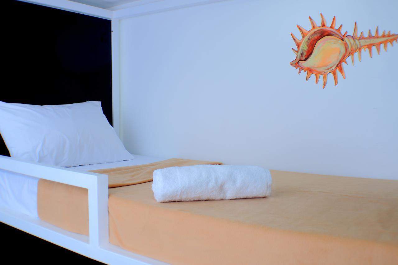 1521 Hostel Мактан Екстериор снимка