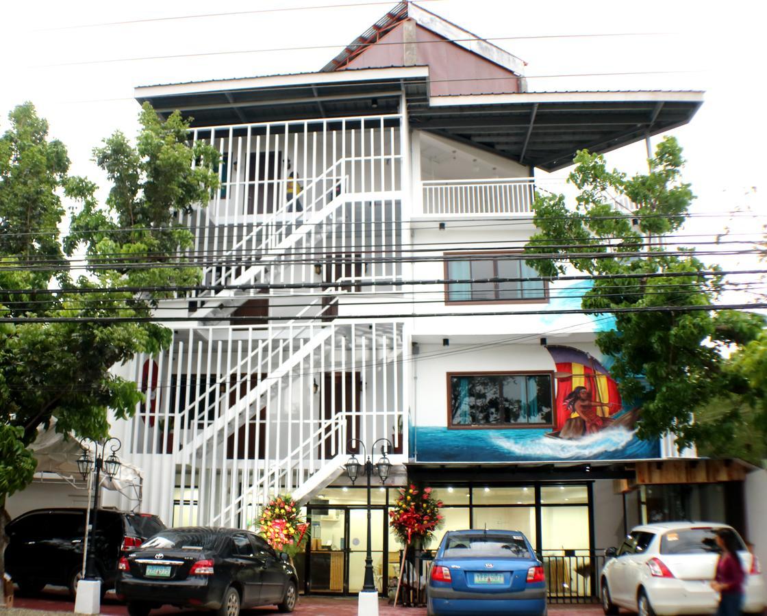1521 Hostel Мактан Екстериор снимка