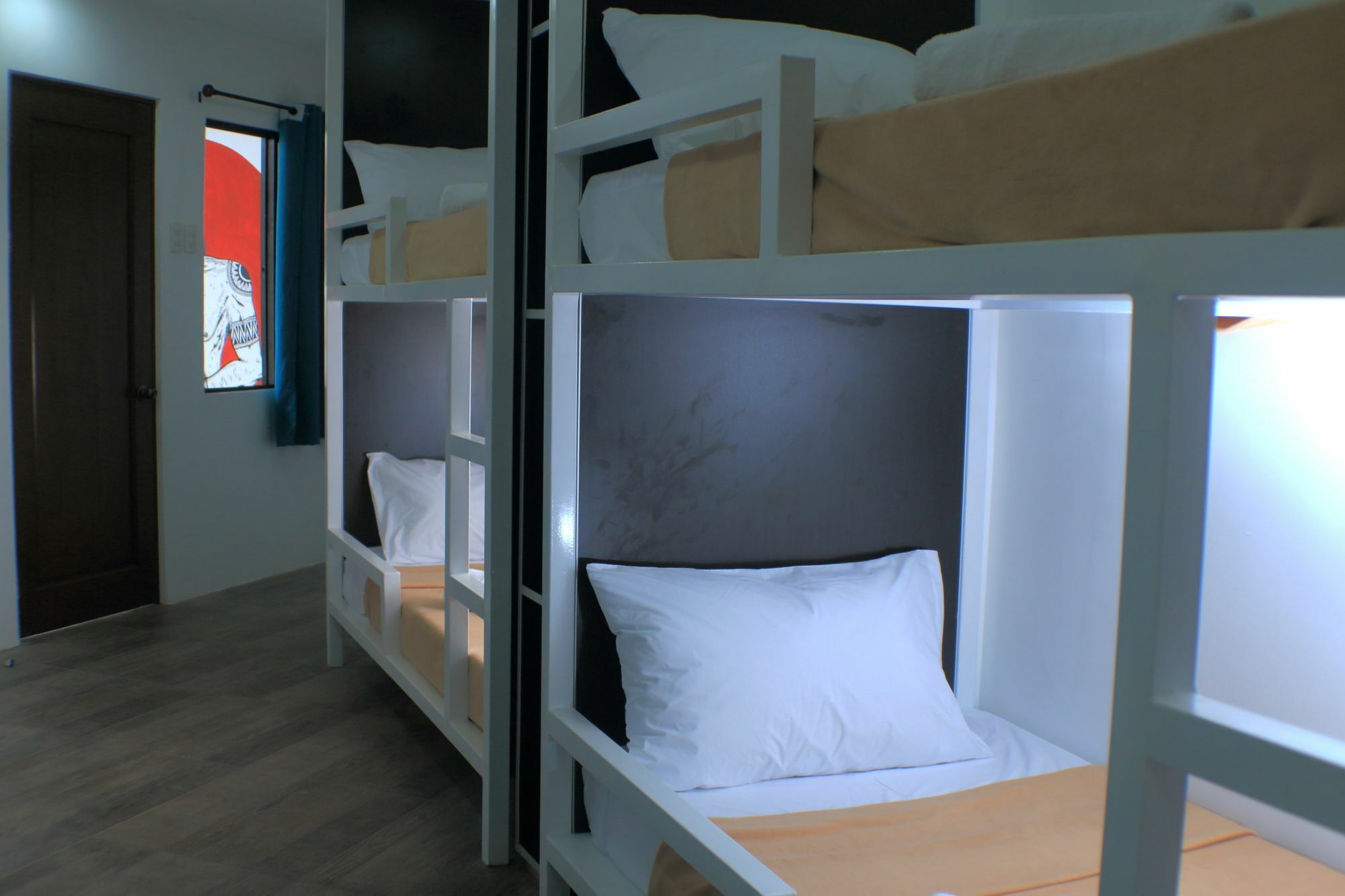 1521 Hostel Мактан Екстериор снимка